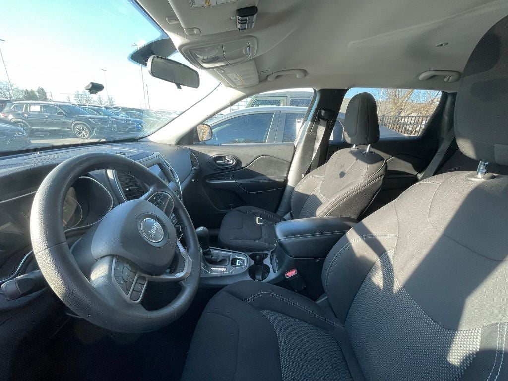 2019 Jeep Cherokee Latitude