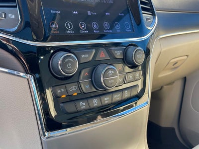 2019 Jeep Grand Cherokee Overland - PANORAMIC SUNROOF / POWER LIFTGATE