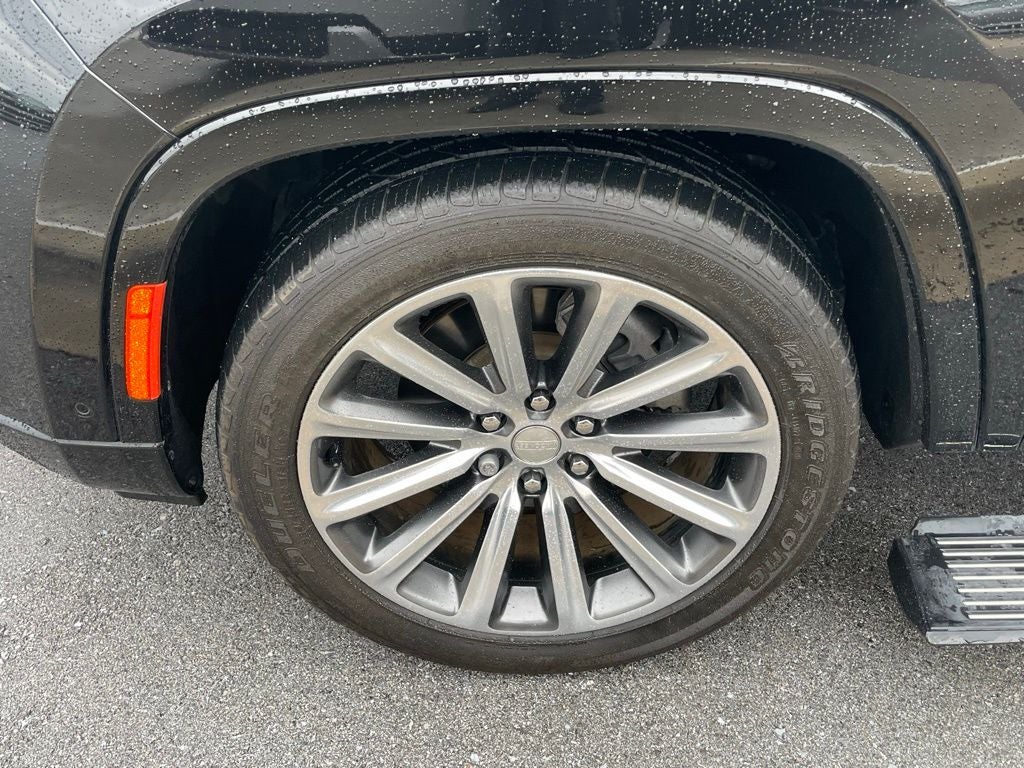 2022 Jeep Grand Wagoneer Series II - PANORAMIC SUNROOF / VENTILATED SEATS
