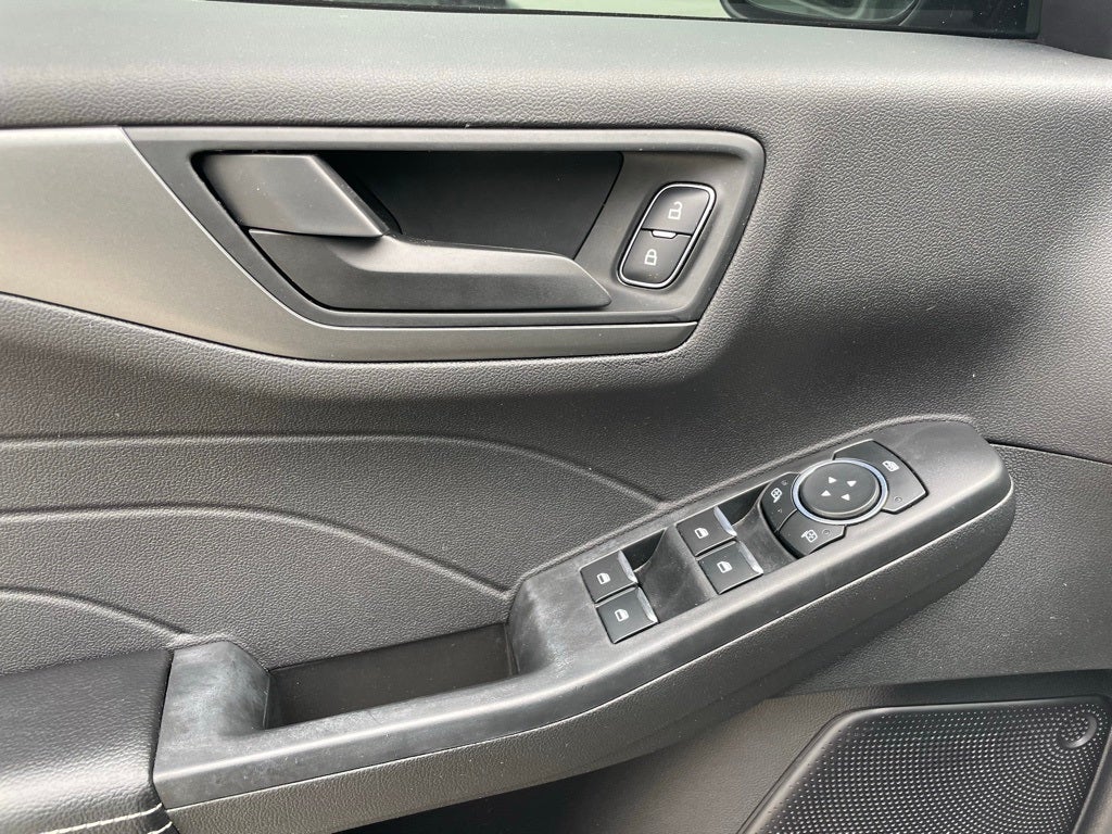 2023 Ford Escape Active - BLIND SPOT INDICATOR / PUSH BUTTON START