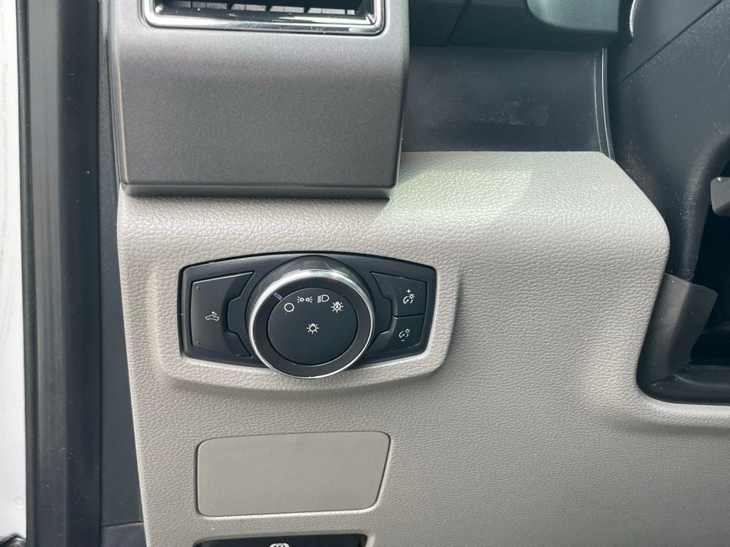 2019 Ford F-250SD XLT - KEYLESS ENTRY / 6.7 POWERSTROKE