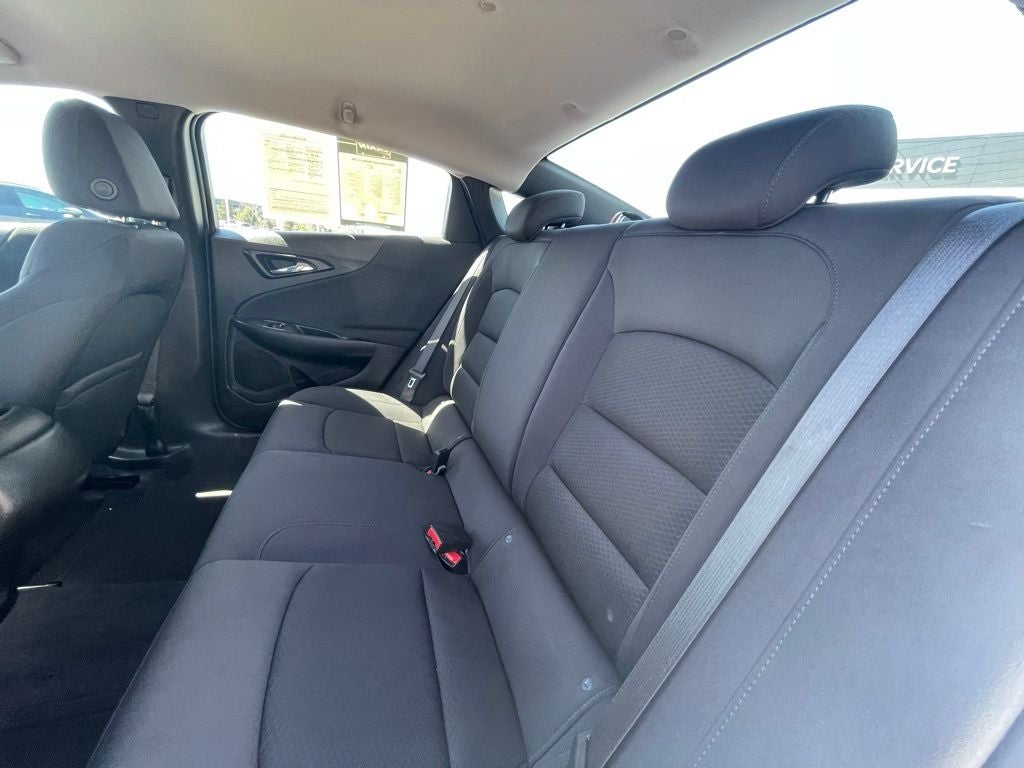 2023 Chevrolet Malibu LS 1FL - APPLE CARPLAY / KEYLESS START