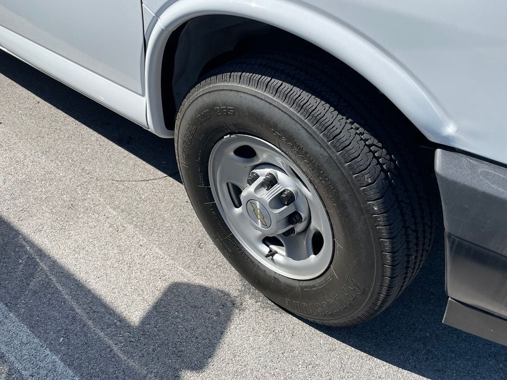 2024 Chevrolet Express 3500 LS Passenger