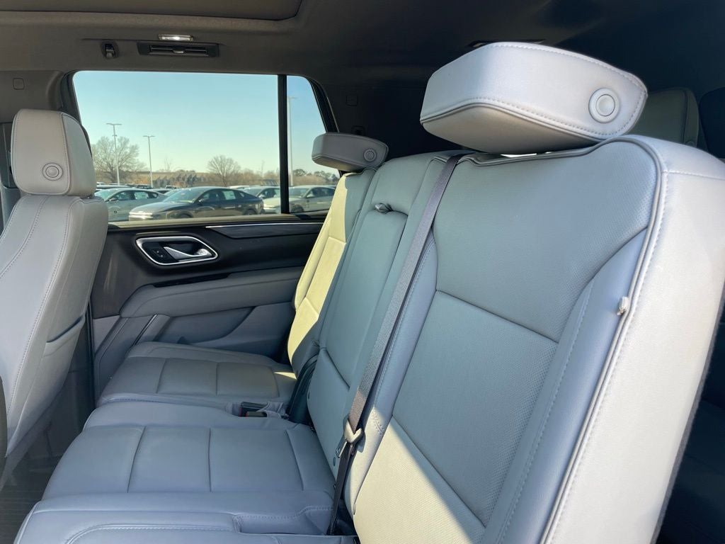 2023 GMC Yukon SLT - DUAL-PANE SUNROOF / HD SURROUND VISION