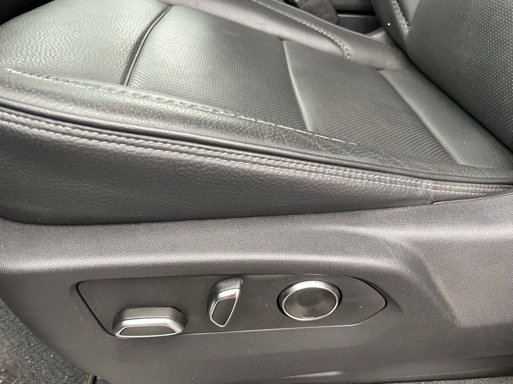 2025 GMC Yukon Denali - HD SURROUND VISION / VENTILATED SEATS