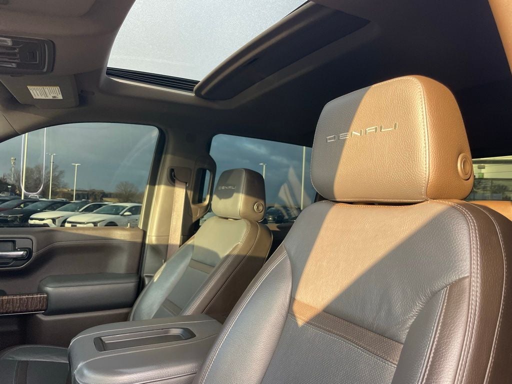 2019 GMC Sierra 1500 Denali - 4WD / CLEAN CARFAX / MOONROOF