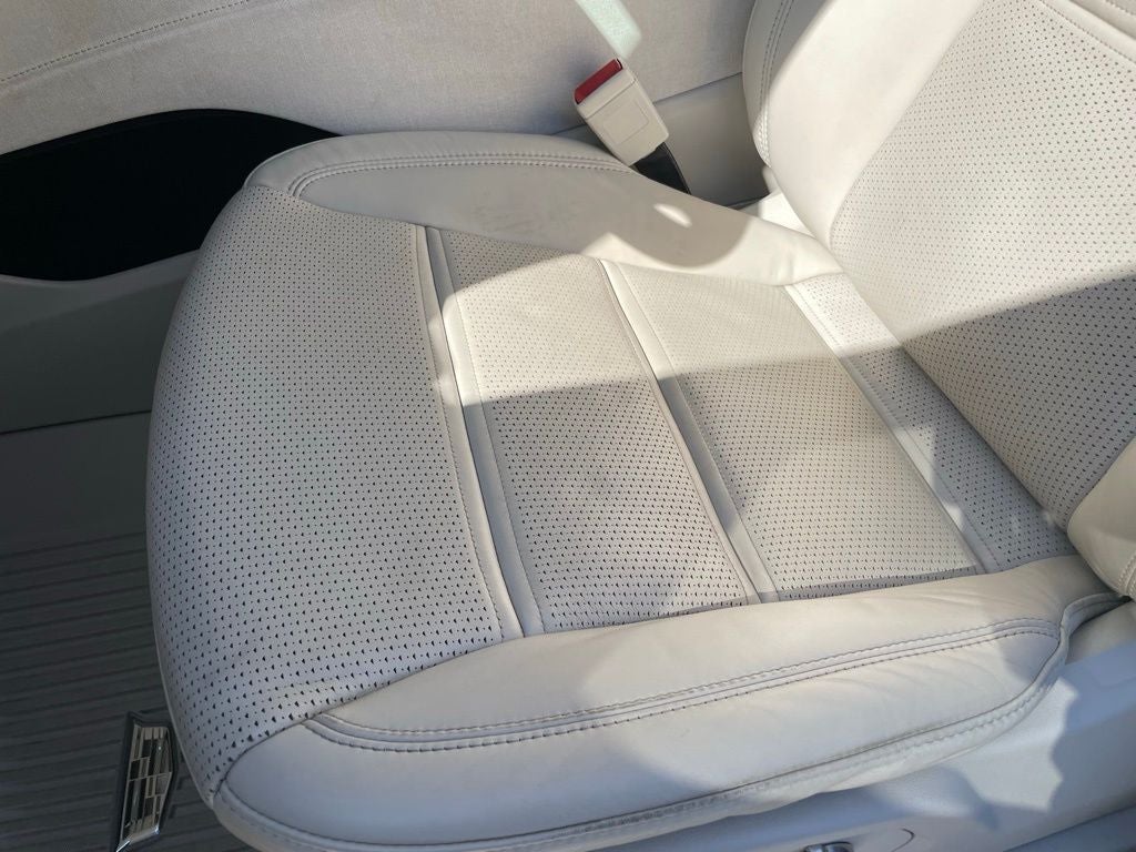 2023 Cadillac Escalade Sport Platinum - SUPER CRUISE / POWER ASSIST STEPS