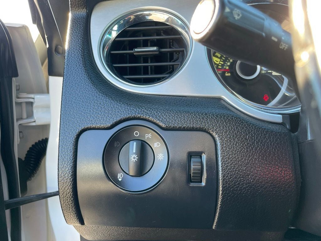 2013 Ford Mustang GT Premium - 5.0 / RECARO SEATS