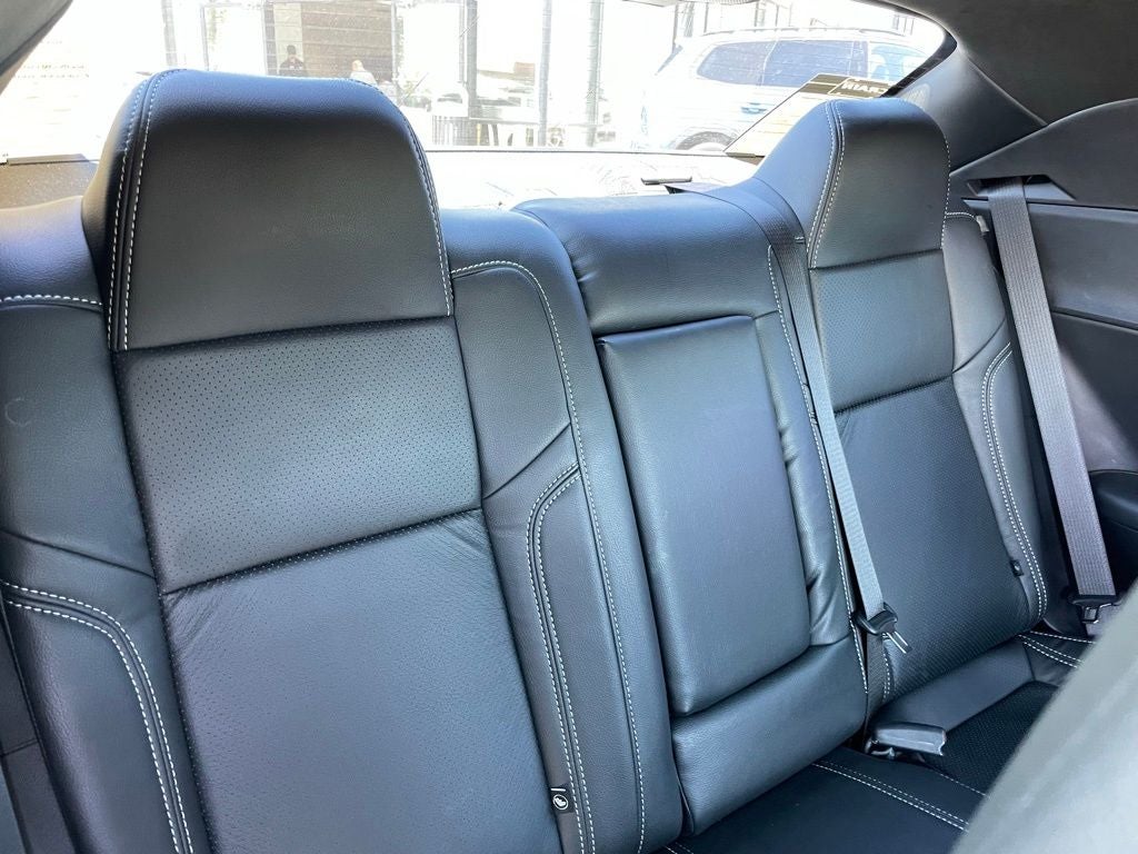 2022 Dodge Challenger R/T Scat Pack Widebody - SHAKER PKG / VENTILATED SEATS
