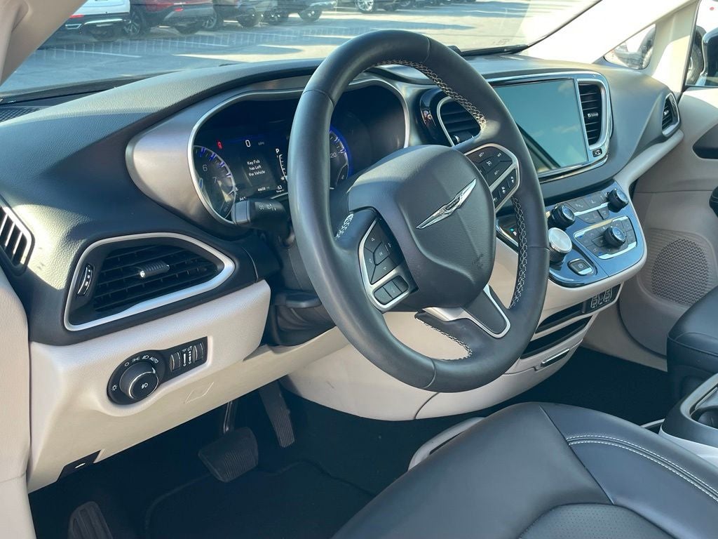2024 Chrysler Pacifica Touring L - POWER LIFTGATE / DRIVER SEAT MEMORY