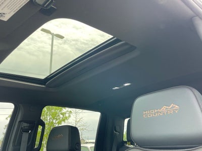 2025 Chevrolet Silverado 2500HD High Country - HEAD UP DISPLAY / POWER SUNROOF