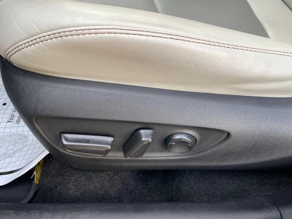 2021 Toyota RAV4 XLE Premium - PRE-COLLSION SYSTEM / AUTOMATIC HIGH BEAMS