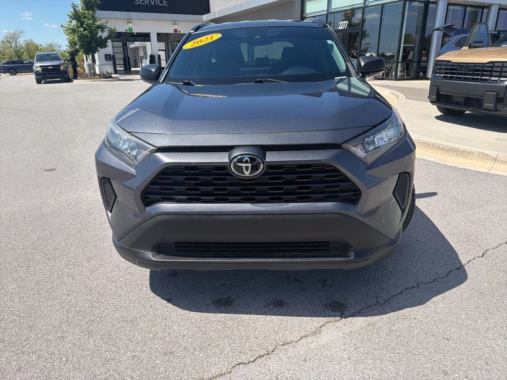2021 Toyota RAV4 LE - AUTO HIGH BEAMS / APPLE CARPLAY