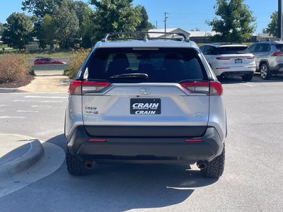 2021 Toyota RAV4 XLE - APPLE CARPLAY / AWD