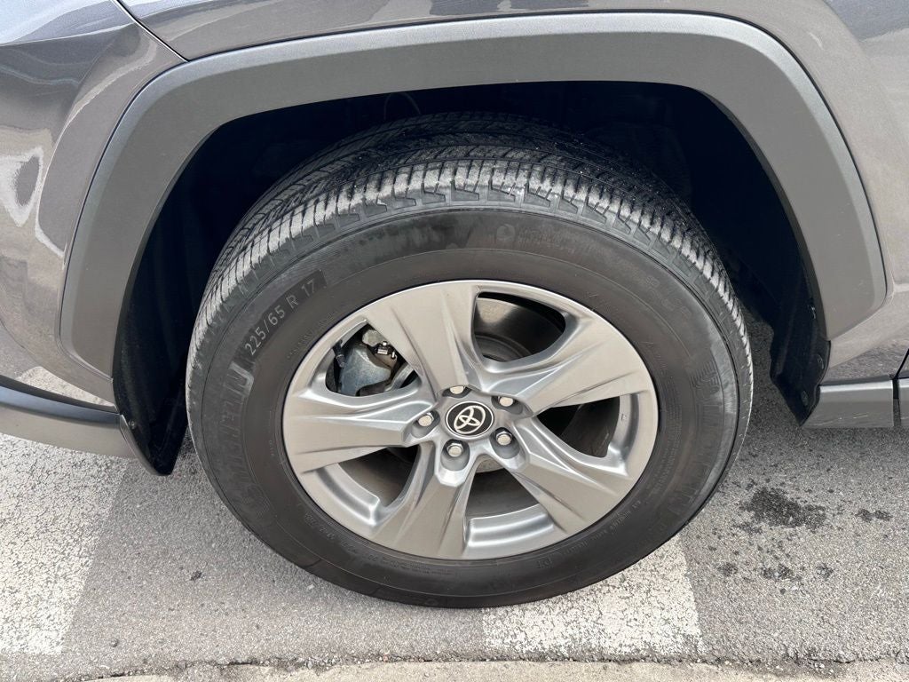 2024 Toyota RAV4 XLE - RADAR CRUISE CONTROL / WIRELESS CARPLAY