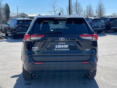 2024 Toyota RAV4 XLE - BLIND SPOT MONITOR / 7 INCH DISPLAY