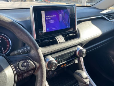 2024 Toyota RAV4 XLE - WIRELESS CARPLAY / LANE DEPARTURE ALERT