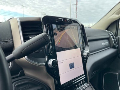 2024 RAM 2500 Laramie - VENTILATED SEATS / POWER PEDALS