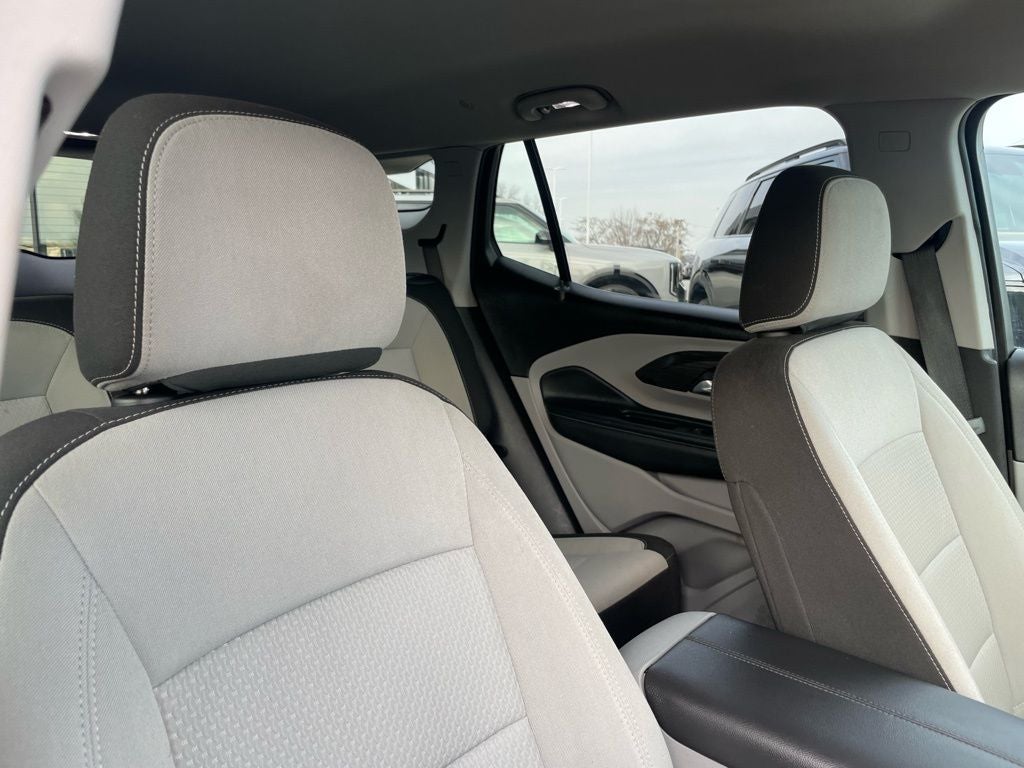 2024 GMC Terrain SLE - LANE KEEP ASSIST / APPLE CARPLAY