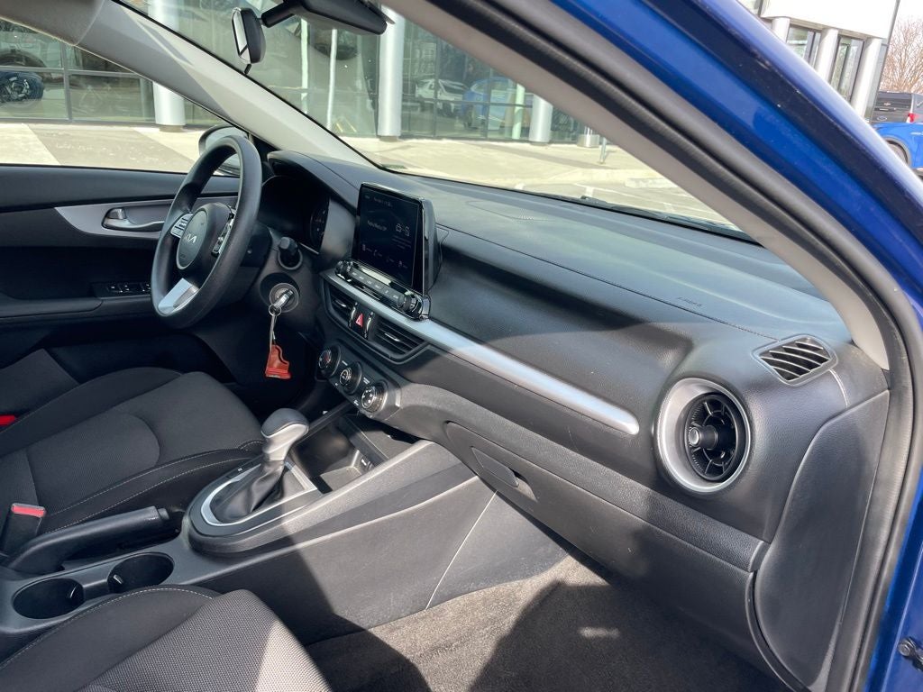 2024 Kia Forte LXS - KIA CERTIFIED / APPLE CARPLAY