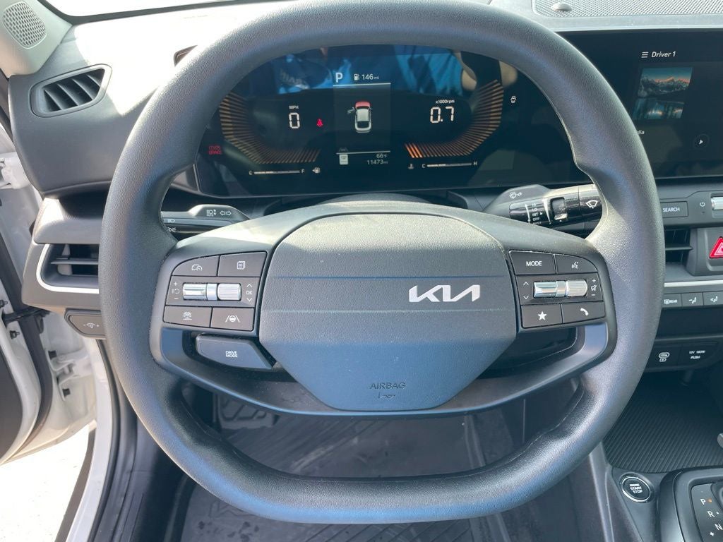 2025 Kia K4 LXS - KIA CERTIFIED / BLIND SPOT MONITOR