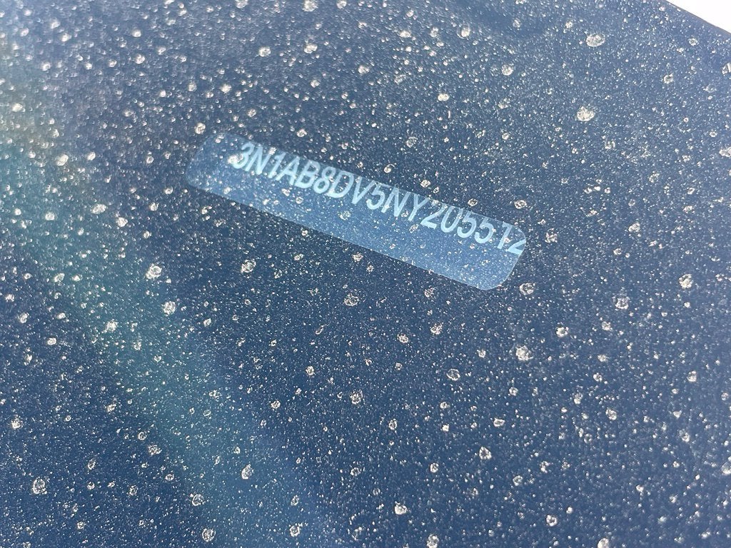 2022 Nissan Sentra SR - 37 MPG / BLIND SPOT WARNING