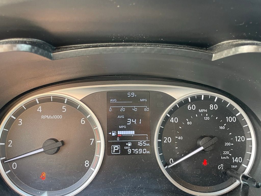 2024 Nissan Versa 1.6 S - 35 MPG / LANE DEPARTURE WARNING