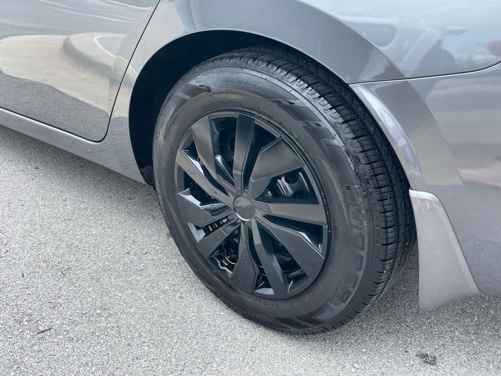 2024 Nissan Versa 1.6 S - 35 MPG / LANE DEPARTURE WARNING