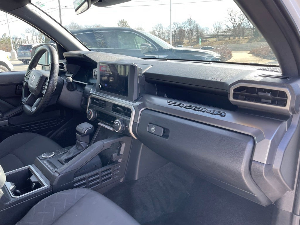 2024 Toyota Tacoma SR5 - WIRELESS CARPLAY / PUSH BUTTON START