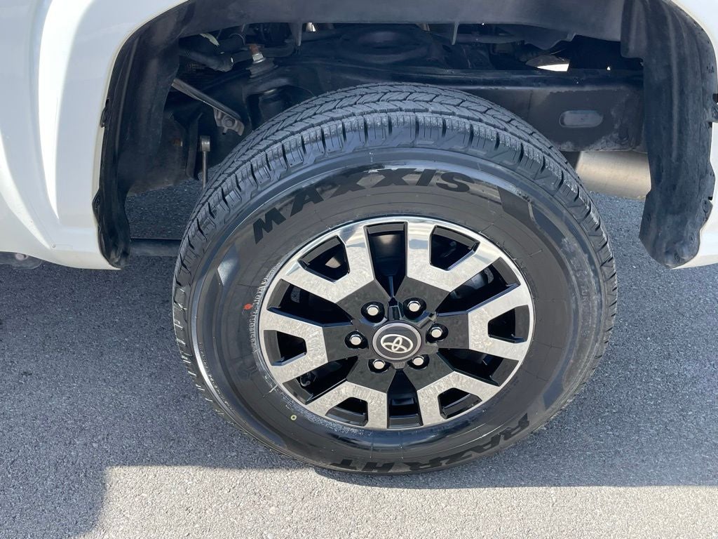 2024 Toyota Tacoma SR5 - WIRELESS CARPLAY / PUSH BUTTON START