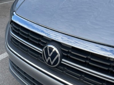 2024 Volkswagen Jetta 1.5T SE - 40 MPG / RAIN SENSING WIPERS