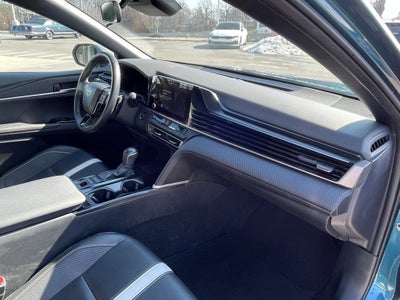 2025 Toyota Camry SE - WIRELESS CHARGING / BLIND SPOT MONITOR