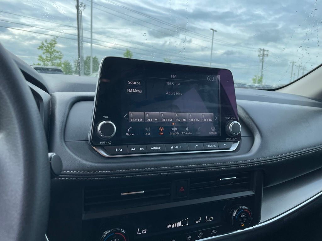 2024 Nissan Rogue SV - POWER LIFTGATE / APPLE CARPLAY