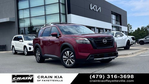2024 Nissan Pathfinder SL