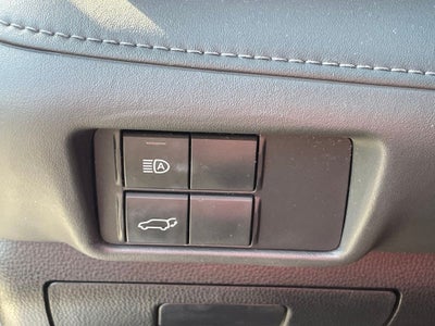 2022 Toyota Highlander XLE - POWER MOONROOF / APPLE CARPLY