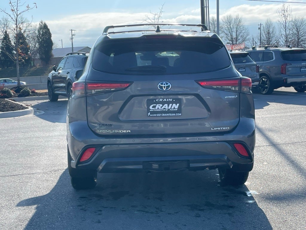 2023 Toyota Highlander Hybrid Limited - MOONROOF / VENTILATED SEATS