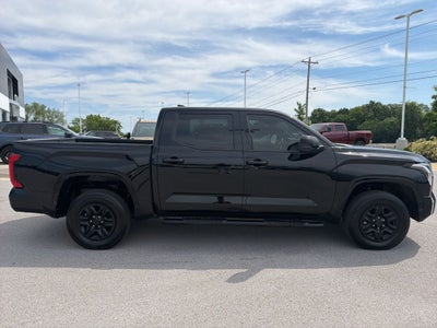 2025 Toyota Tundra SR - ADAPTIVE CRUISE CONTROL / WIRELESS CARPLAY