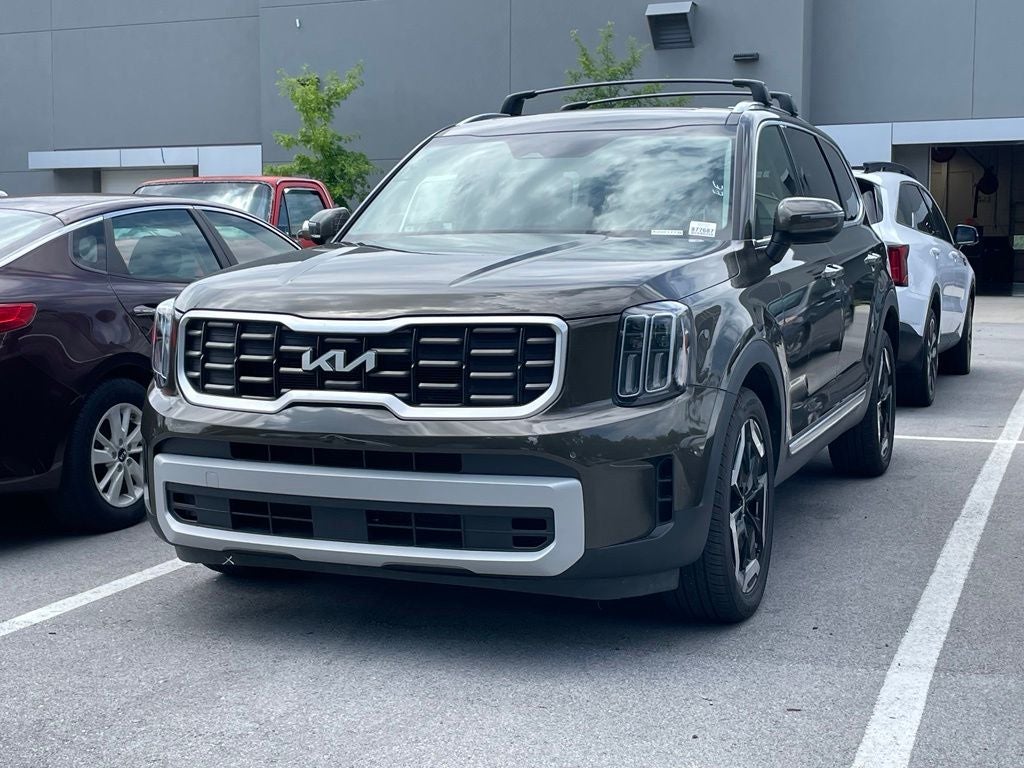 2025 Kia Telluride S - KIA CERTIFIED / POWER SUNROOF