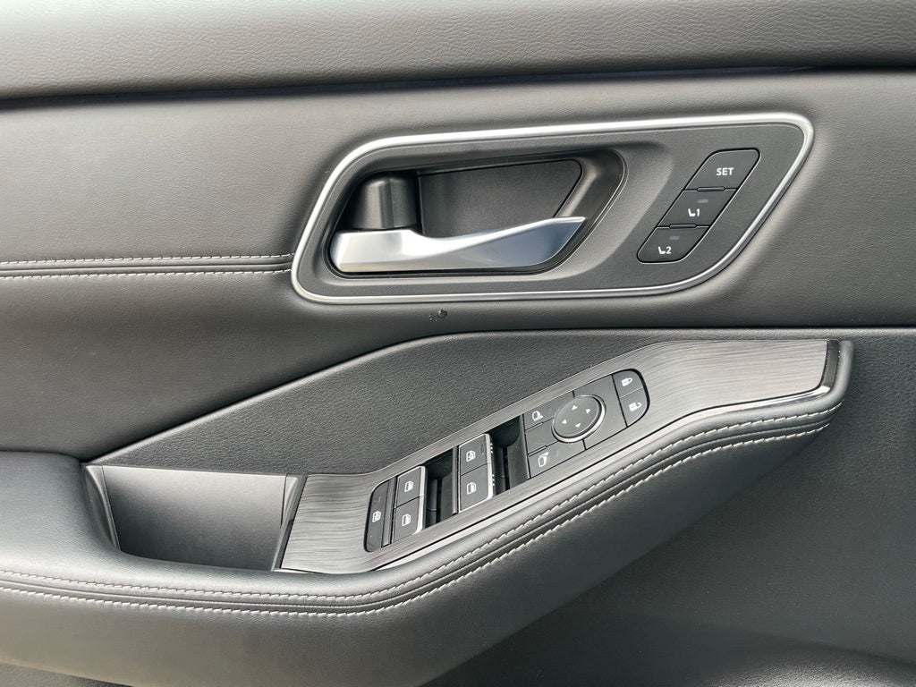 2024 Nissan Rogue Platinum - PANORAMIC ROOF / BLIND SPOT MONITORING