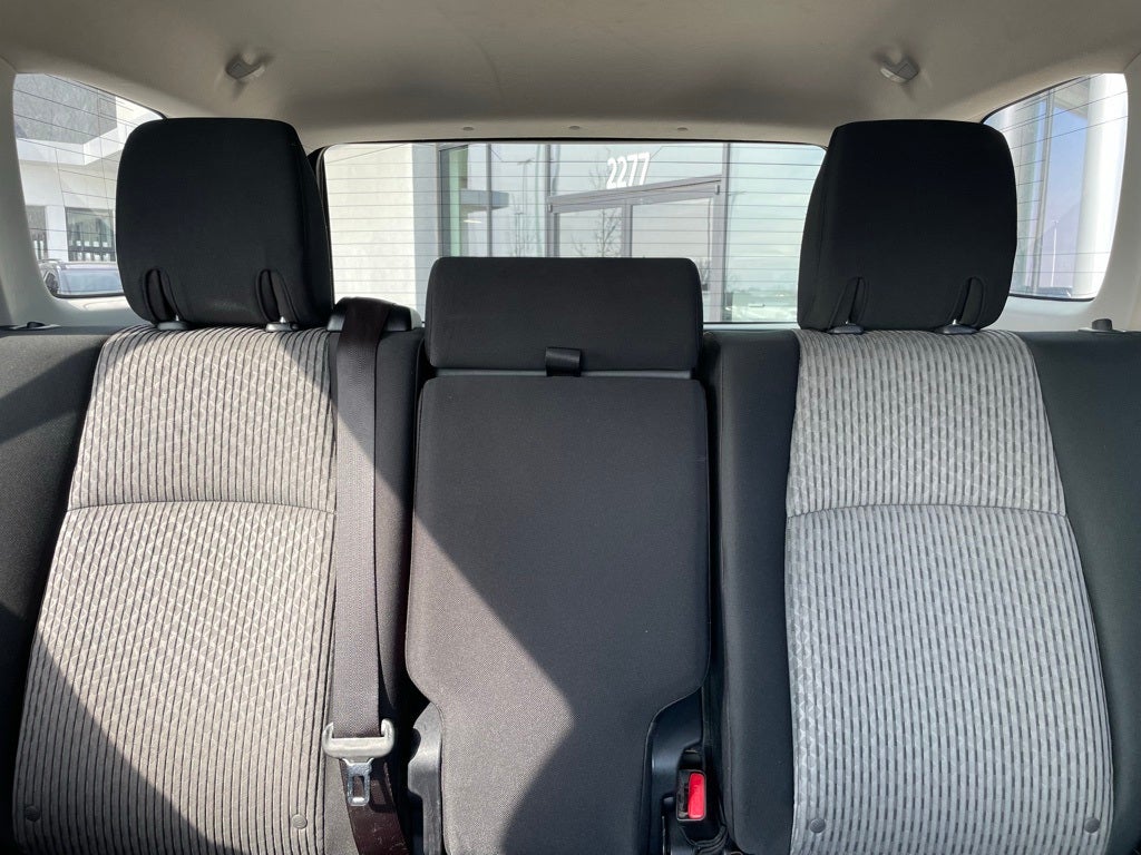 2024 Toyota 4Runner SR5 - 8 INCH TOUCHSCREEN / ANDROID AUTO