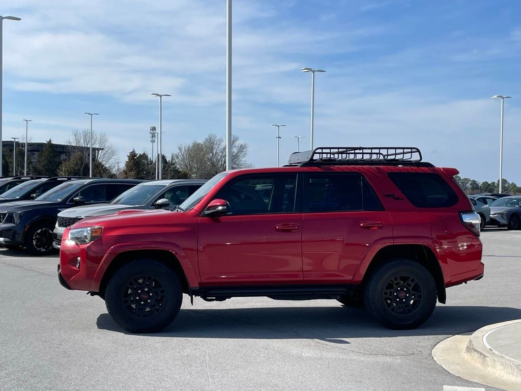 2023 Toyota 4Runner TRD Off-Road Premium - SUNROOF / NAVIGATION