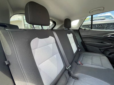 2025 Chevrolet Trax LS - LANE KEEP ASSIT / APPLE CARPLAY