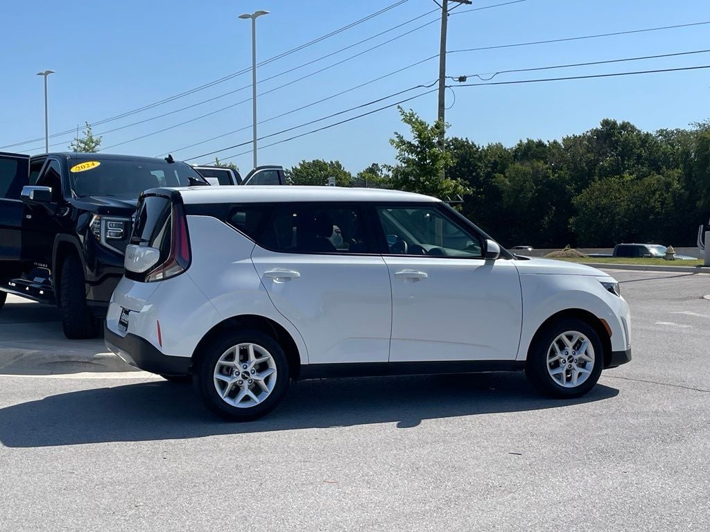2025 Kia Soul LX - KIA CERTIFIED / APPLE CARPLAY