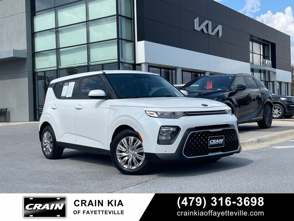 2020 Kia Soul LX - 35 MPG / APPLE CARPLAY