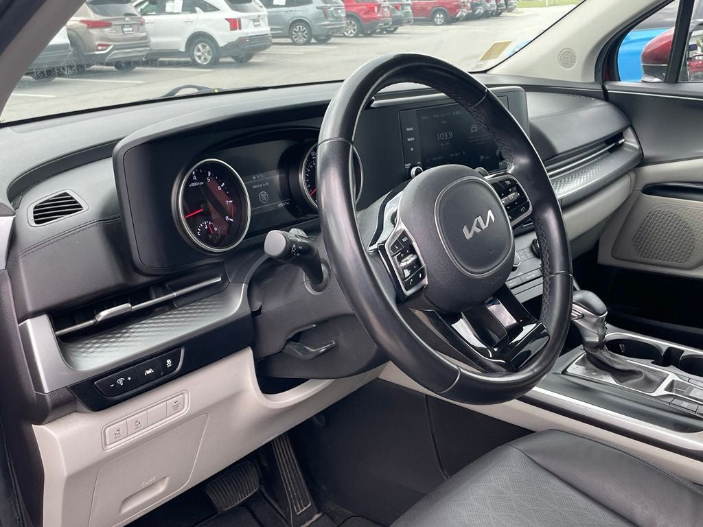 2022 Kia Carnival LXS