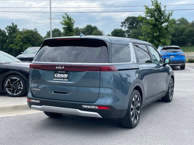 2024 Kia Carnival EX