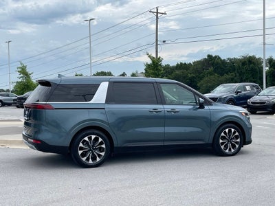 2024 Kia Carnival EX