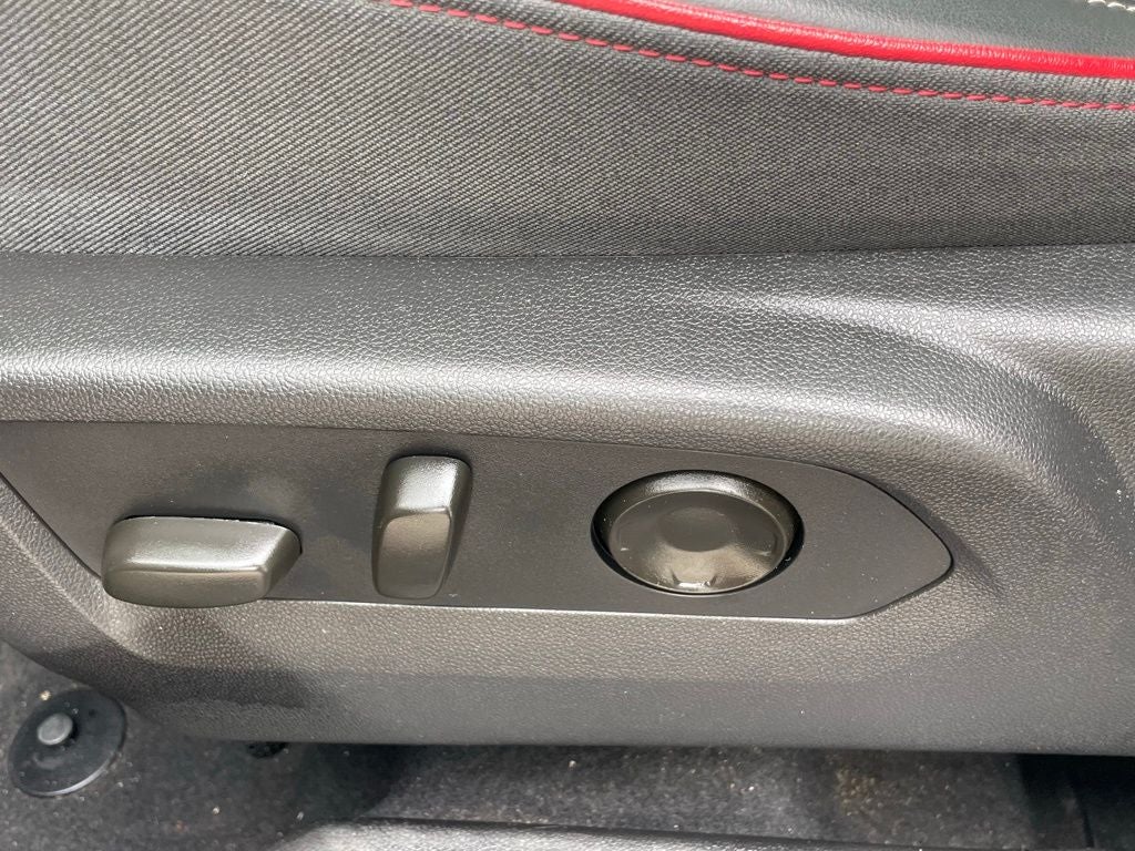 2022 Buick Envision Essence - 1 OWNER / PANORAMIC MOONROOF