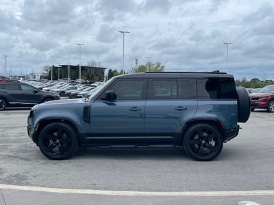 2025 Land Rover Defender 110 X-Dynamic SE