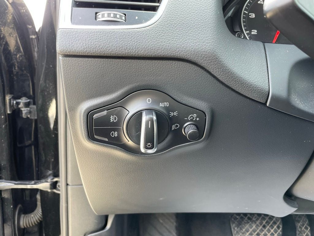 2016 Audi Q5 3.0T Prestige QUATTRO - HEATED CUP HOLDERS / PANORAMIC ROOF